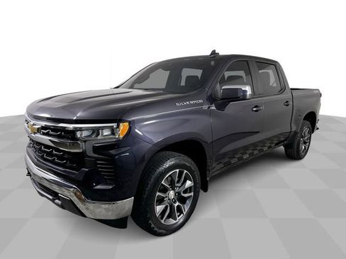 Used 2023 Chevrolet Silverado 1500 LT AWD/4WD image 4