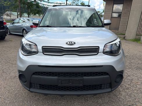 Used 2019 Kia Soul w/ Convenience Package FWD image 5