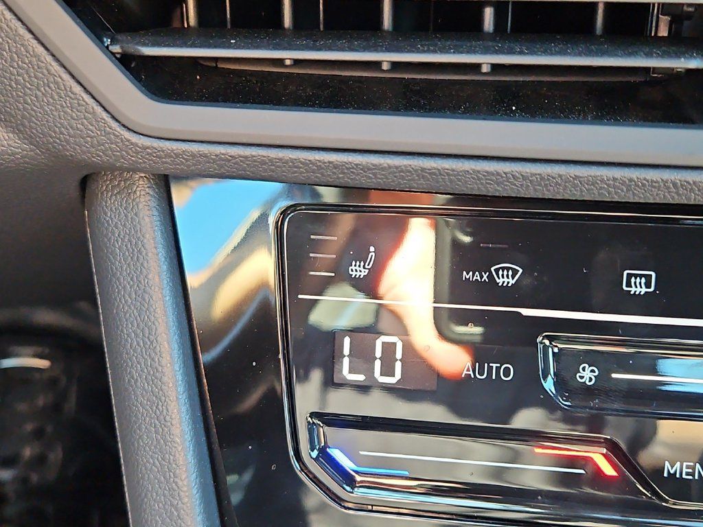 Certified 2026 Volkswagen Jetta Sport FWD image 13