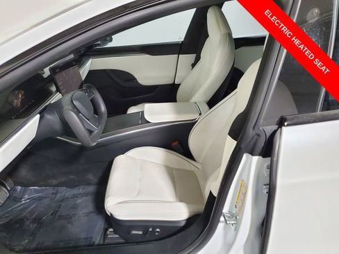 Used 2021 Tesla Model S Plaid image 8