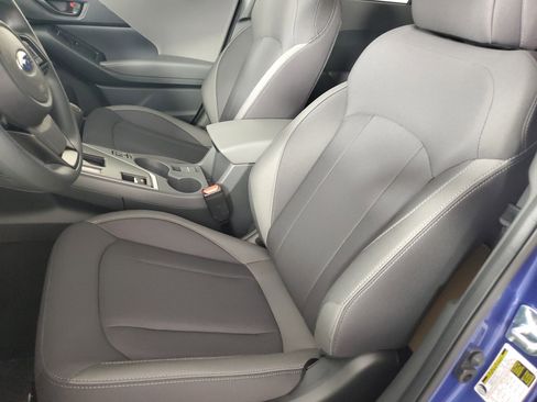 New 2025 Subaru Crosstrek 2.0i Premium image 12