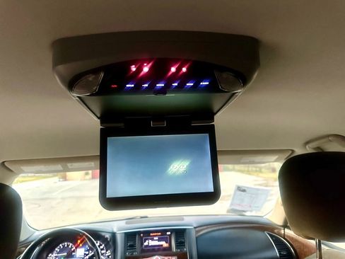 Used 2018 Nissan Armada SV w/ Driver Package image 30