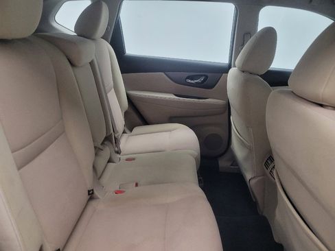Used 2016 Nissan Rogue S AWD/4WD image 19