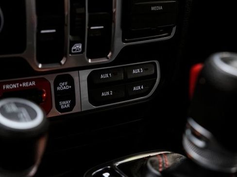 Used 2021 Jeep Wrangler Unlimited Rubicon AWD/4WD image 62