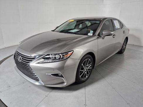 Used 2017 Lexus ES 350 w/ Premium Package image 1