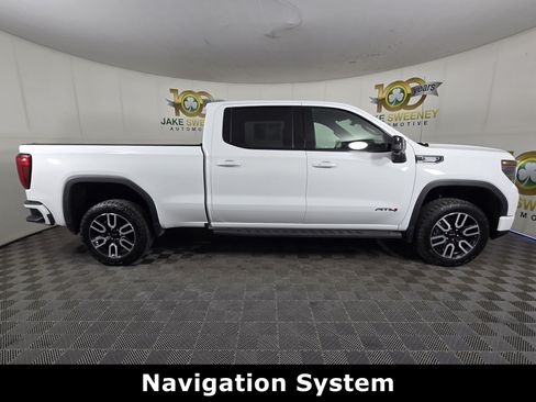 Certified 2024 GMC Sierra 1500 AT4 w/ Technology Package AWD/4WD image 10