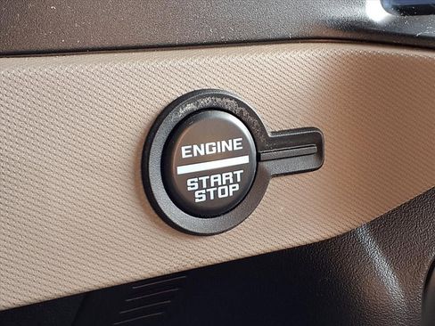 Used 2022 Ford Bronco Wildtrak image 25