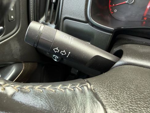 Used 2016 GMC Canyon SLE w/ SLE Convenience Package RWD image 24