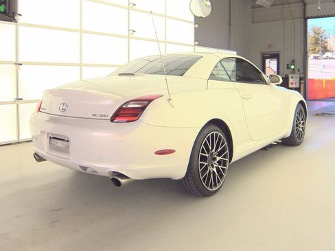 Used 2006 Lexus SC 430 Convertible image 4