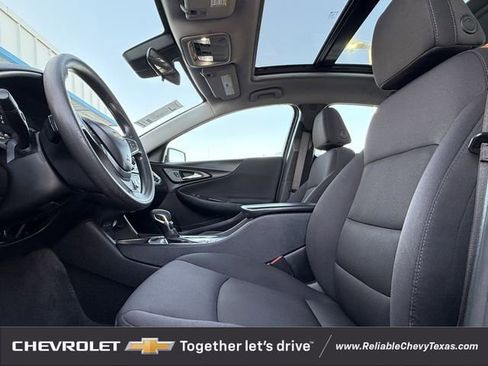 Used 2024 Chevrolet Malibu LT image 29