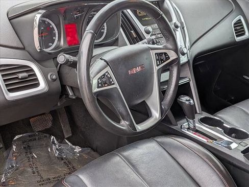 Used 2017 GMC Terrain SLT w/ Driver Alert Package I AWD/4WD image 10