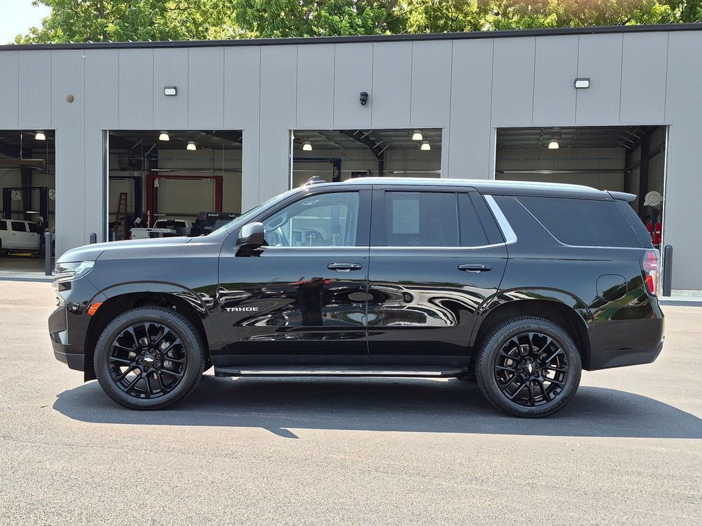 Used 2023 Chevrolet Tahoe LT AWD/4WD image 4