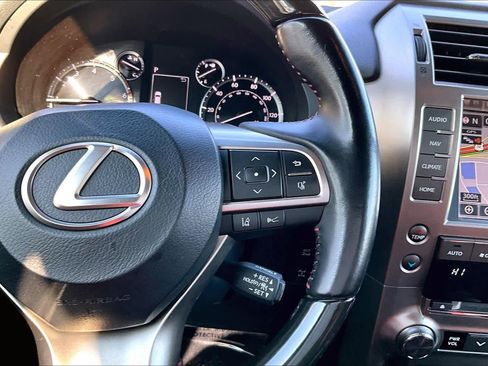 Used 2020 Lexus GX 460 Luxury w/ Off Road Package image 25