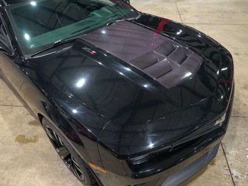 Used 2013 Chevrolet Camaro ZL1 image 18