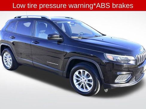 Used 2020 Jeep Cherokee Latitude w/ Cold Weather Group image 6