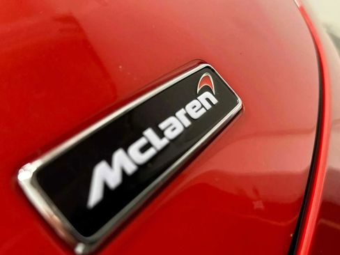 Used 2017 McLaren 570S image 12