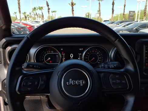 Used 2020 Jeep Wrangler Unlimited Sport AWD/4WD image 17