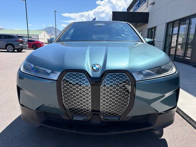 Used 2023 BMW iX xDrive50 w/ Convenience Package AWD/4WD image 2