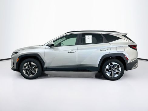 Used 2025 Hyundai Tucson SEL AWD/4WD image 4