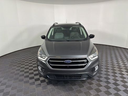 Used 2018 Ford Escape SE w/ SE SYNC Package FWD image 10