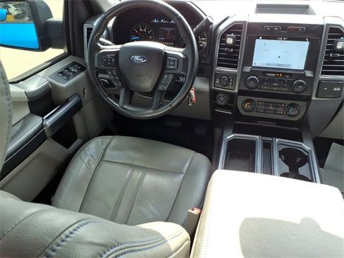 Used 2019 Ford F150 XLT w/ Equipment Group 302A Luxury image 4