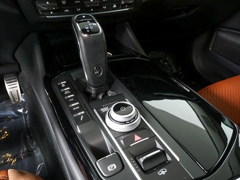 Used 2022 Maserati Levante Modena image 20