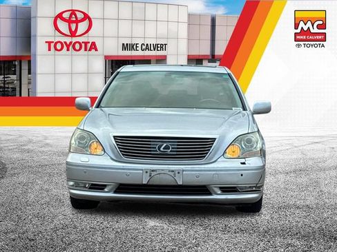 Used 2005 Lexus LS 430 RWD image 8