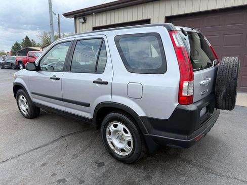 Used 2005 Honda CR-V LX image 4