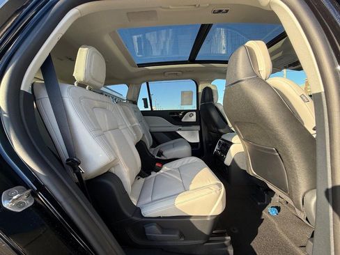New 2026 Lincoln Aviator Reserve image 6