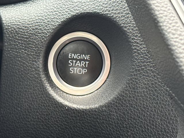 Used 2023 Toyota Corolla Cross LE FWD image 24
