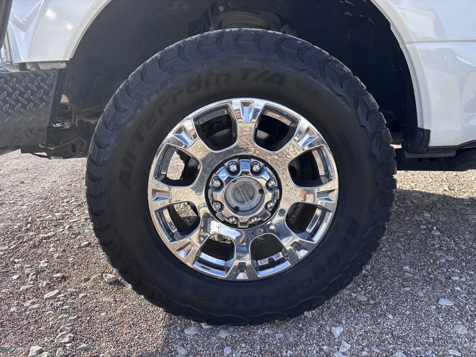 Used 2020 Ford F350 King Ranch w/ King Ranch Ultimate Package AWD/4WD image 11