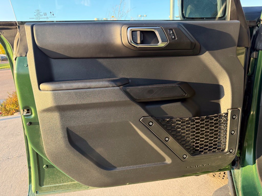Used 2025 Ford Bronco Badlands AWD/4WD image 10