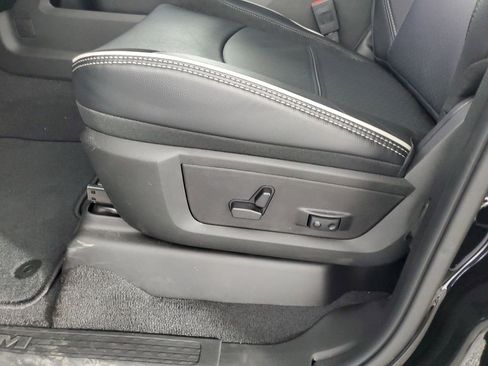 New 2025 RAM 2500 Laramie image 31