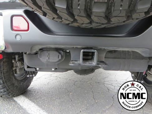 Used 2021 Jeep Wrangler Unlimited Rubicon AWD/4WD image 14