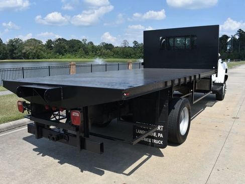 Used 2007 Chevrolet Kodiak C4500 4x4 Regular Cab image 5