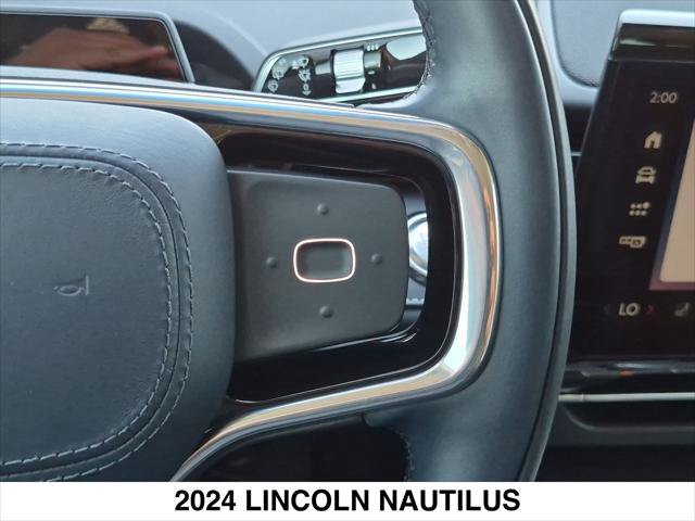 Certified 2024 Lincoln Nautilus Reserve AWD/4WD image 15