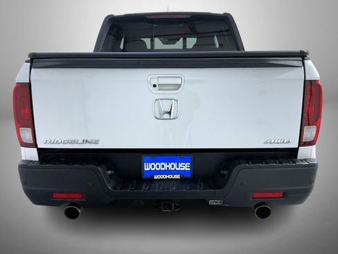 Used 2022 Honda Ridgeline Black Edition image 6