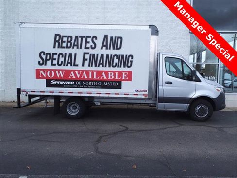 Used 2022 Mercedes-Benz Sprinter 3500 image 11