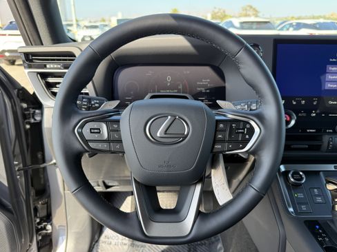 New 2026 Lexus GX 550 AWD/4WD image 22