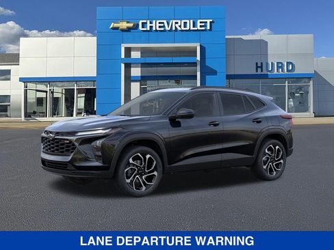 New 2026 Chevrolet Trax RS w/ Sunroof Package image 3