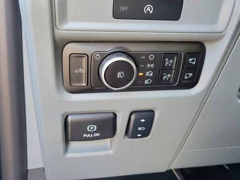 New 2025 Ford F150 Lariat w/ Equipment Group 502A High image 28