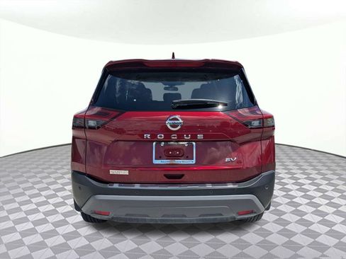 Used 2021 Nissan Rogue SV FWD image 3
