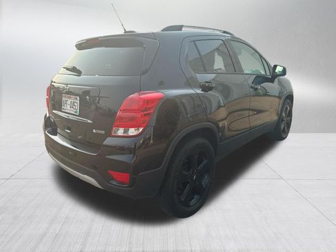 Certified 2018 Chevrolet Trax Premier w/ Midnight Edition AWD/4WD image 3
