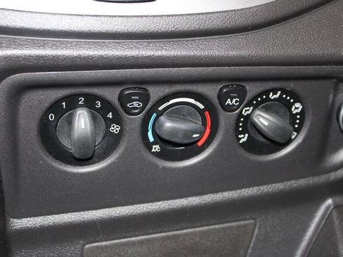 Used 2017 Ford Transit 350 XLT image 38