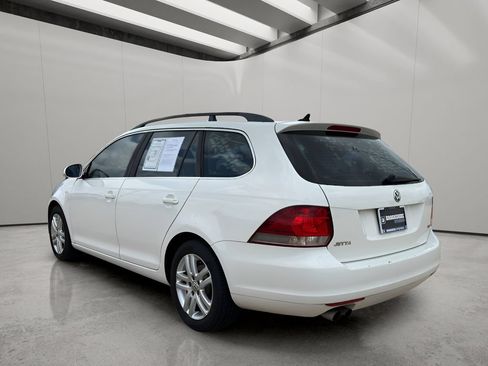 Used 2012 Volkswagen Jetta TDI FWD image 3