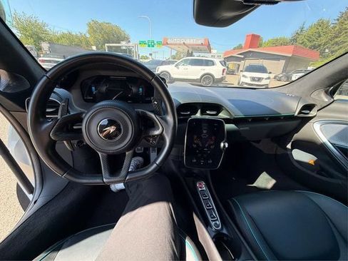 Used 2023 McLaren Artura RWD image 24