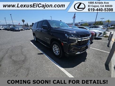 Used 2022 Chevrolet Suburban LS w/ Driver Alert Package AWD/4WD image 3