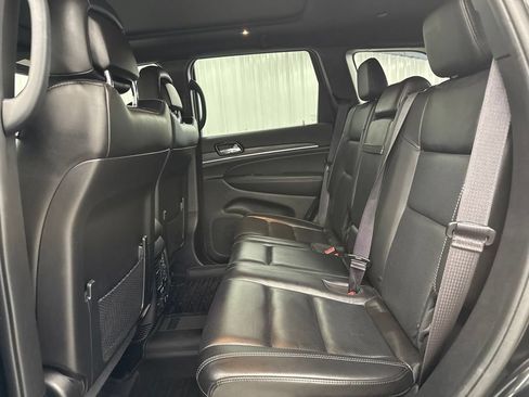 Used 2021 Jeep Grand Cherokee Limited w/ Quick Order Package 28K 80th RWD image 11