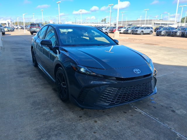 Used 2026 Toyota Camry SE FWD image 9