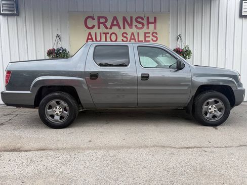 Used 2010 Honda Ridgeline RT image 3